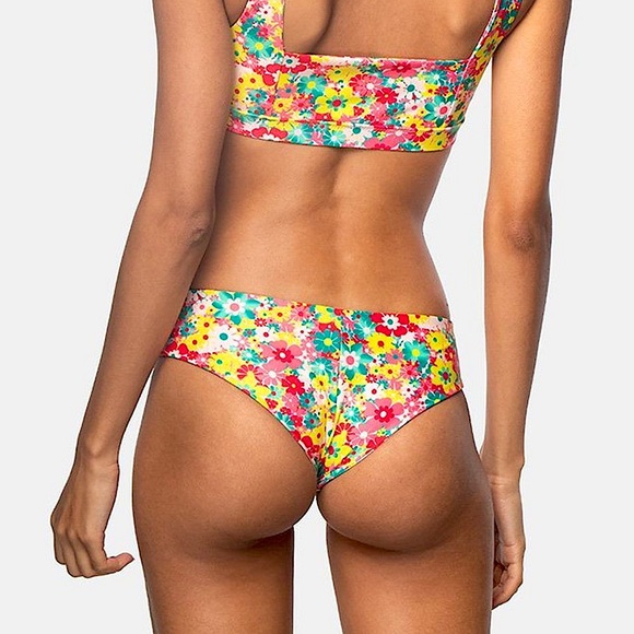 NWOT Blackbough Charlie Cheeky Bikini *Bottom* Flower Power PINK/RED - SIZE S - Picture 2 of 5